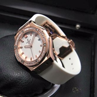 Đồng Hồ Hublot Nữ Đính Hạt Sang Trọng (HẾT HÀNG)