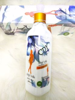 Kem dưỡng trắng da toàn thân CDY Body White 320ml