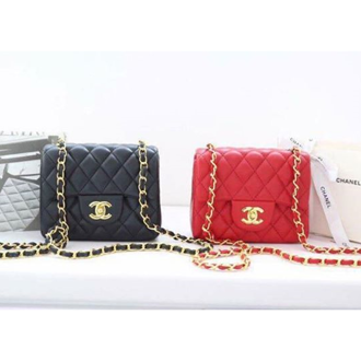 Túi Xách Chanel Mini Super Hột Khóa Vàng- Da Mềm Mịn