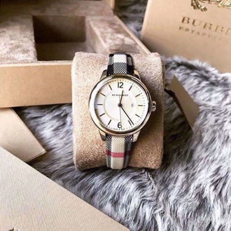 Đồng Hồ Dây Da Nữ Burberry Cao Cấp B2030 (Máy Thụy Sĩ)