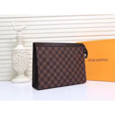 Hình ảnh củaCLUTCH Cầm Tay Louis Vuitton VCT2BB4